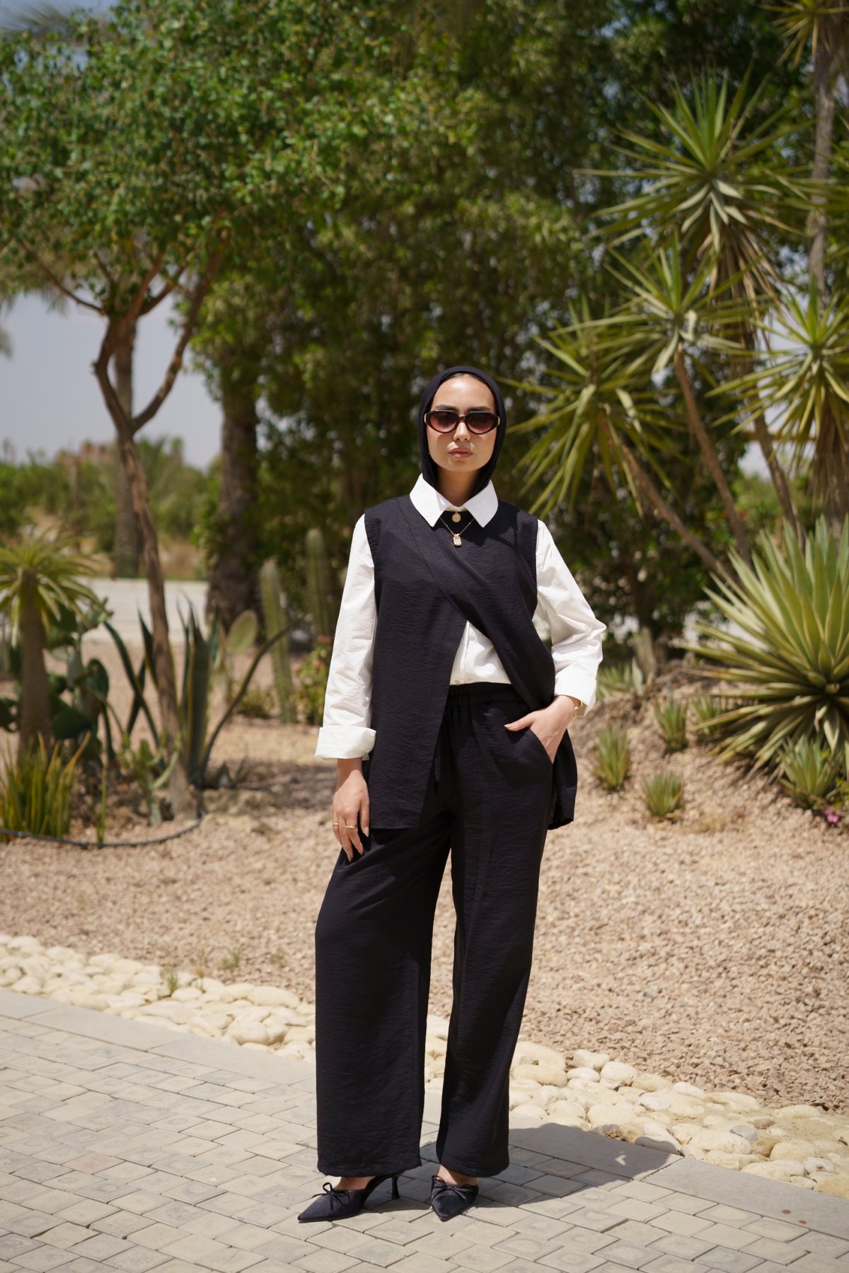 Jamila linen set - black